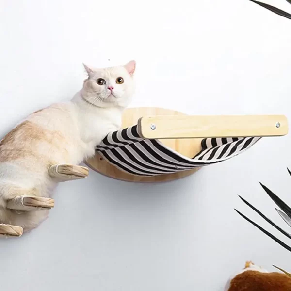 Wall-mounted Cat Hammock