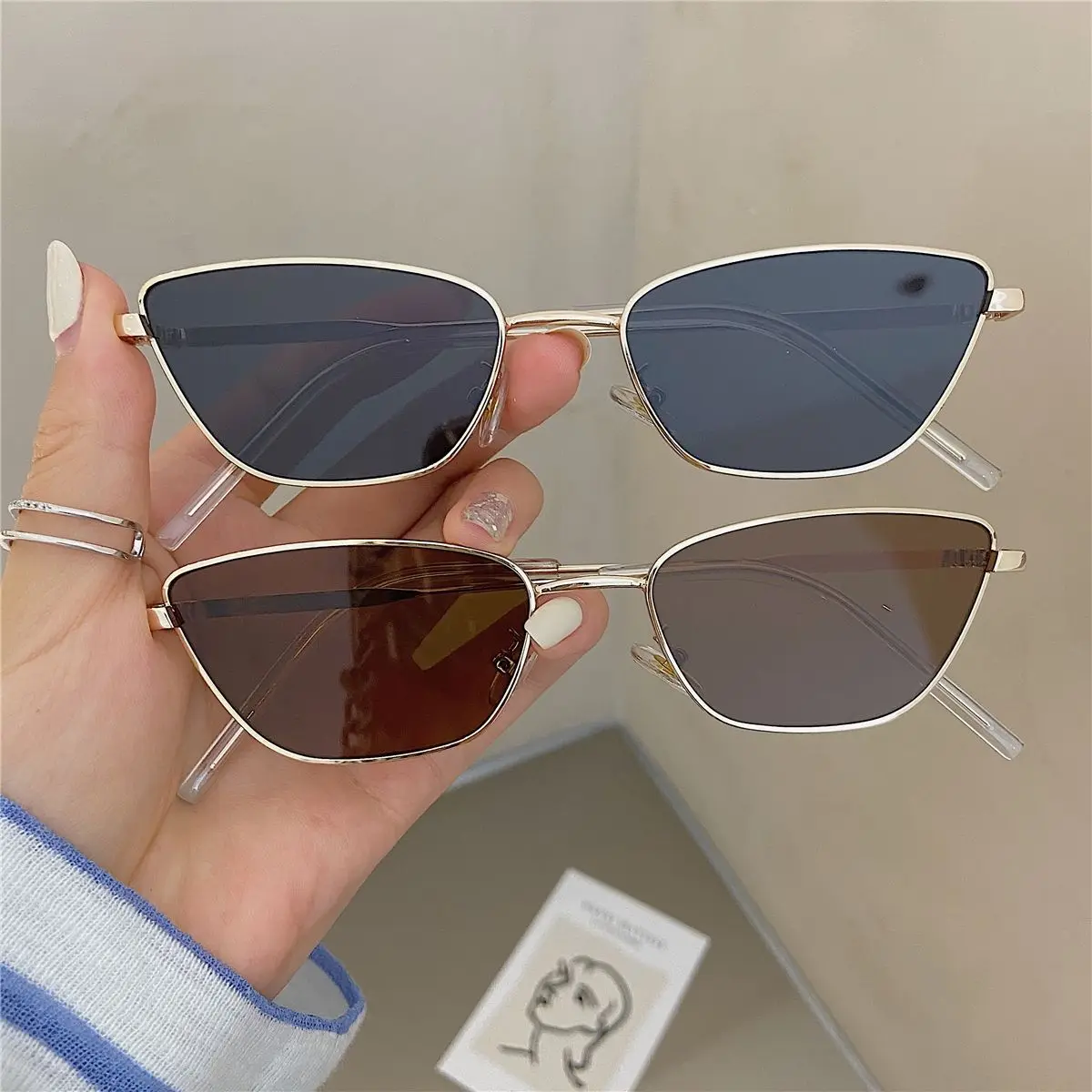 Kitty Fashion Square Sunglasses. Vintage Metal Frame UV400 Style for Cats & Small Dogs - Image 16