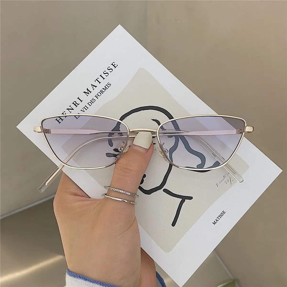 Kitty Fashion Square Sunglasses. Vintage Metal Frame UV400 Style for Cats & Small Dogs - Image 10