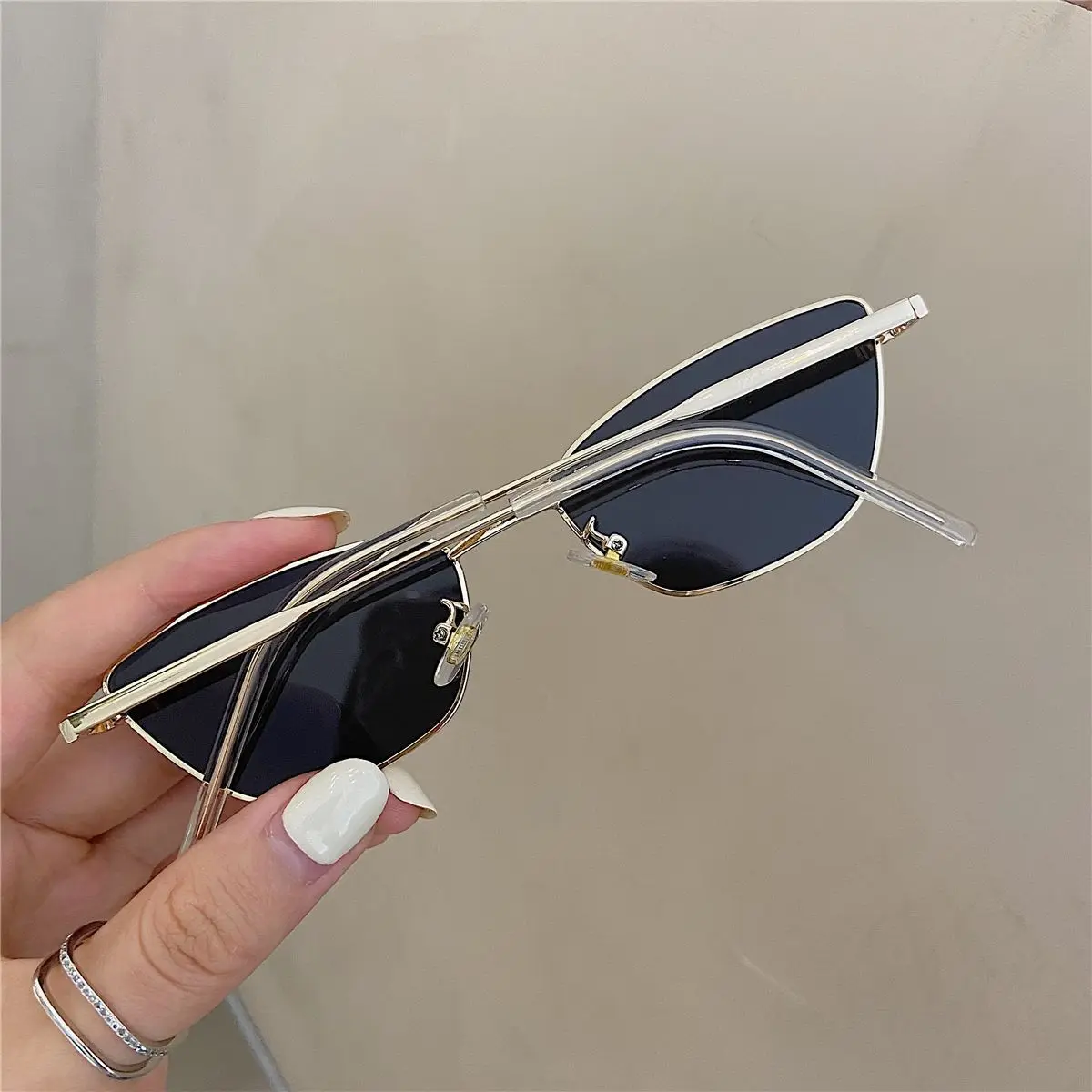 Kitty Fashion Square Sunglasses. Vintage Metal Frame UV400 Style for Cats & Small Dogs - Image 17