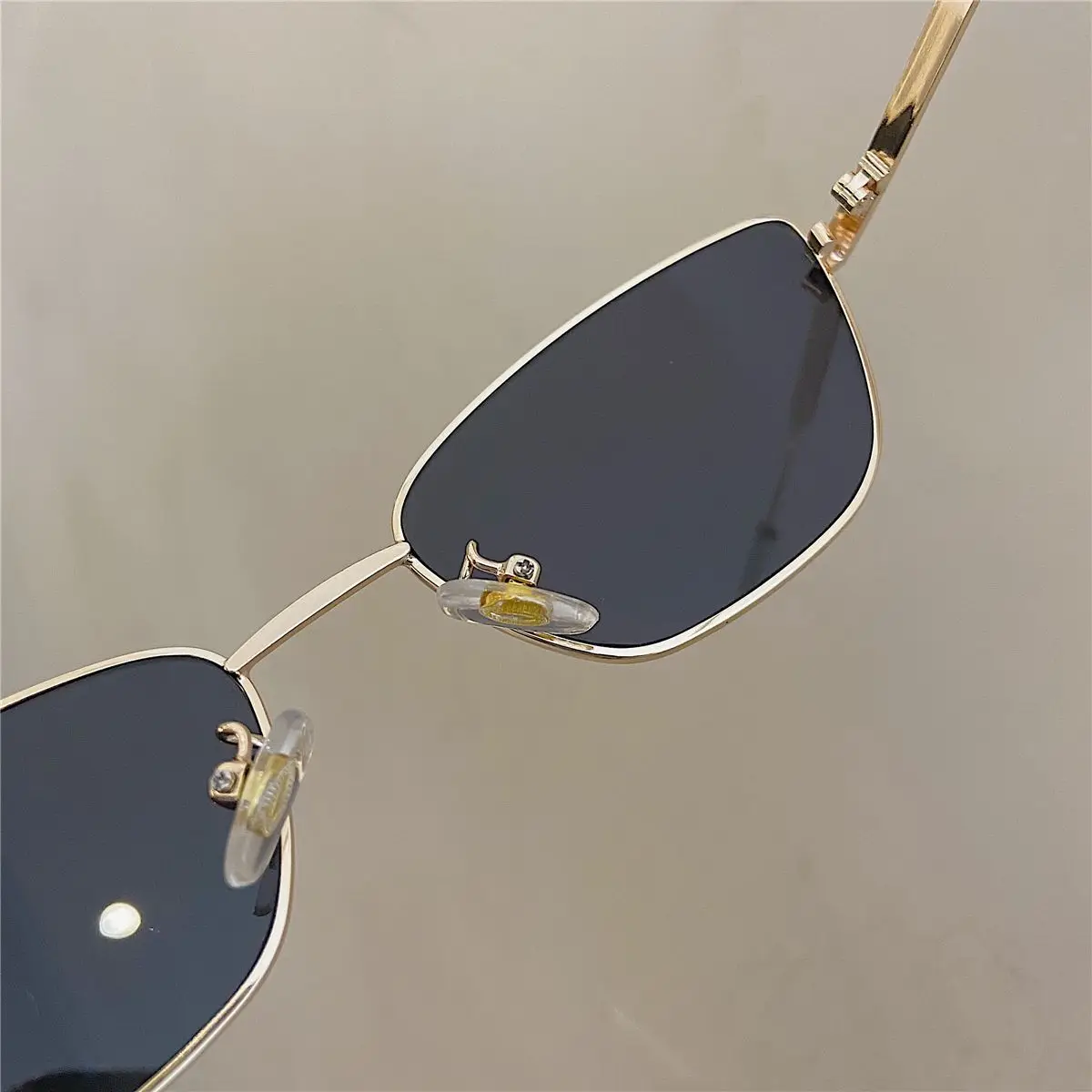 Kitty Fashion Square Sunglasses. Vintage Metal Frame UV400 Style for Cats & Small Dogs - Image 18