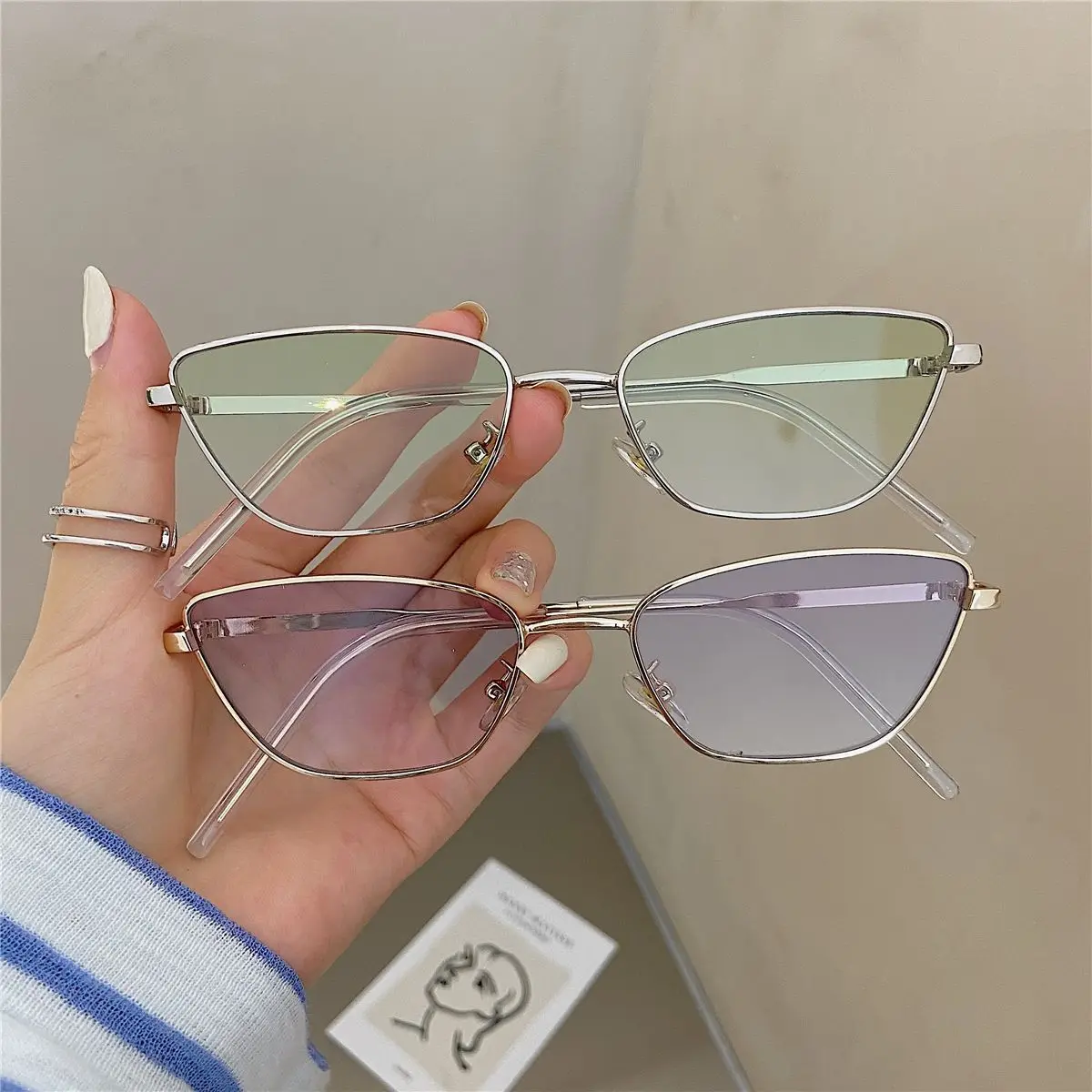 Kitty Fashion Square Sunglasses. Vintage Metal Frame UV400 Style for Cats & Small Dogs - Image 5