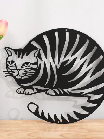 ⭐ Geometric Metal Cat Silhouette Wall Art