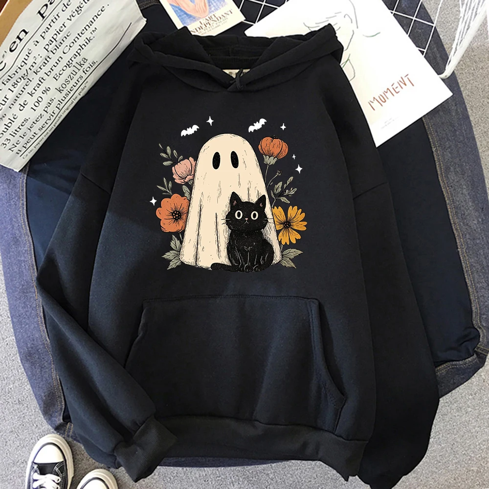 ⭐ Cute Halloween Cat Pullover – Women’s Vintage Ramen Flower Pumpkin Hoodie - Image 4