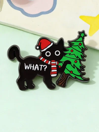 ⭐ Black Cat “What?” Christmas Brooch – Festive Feline Attitude in Enamel