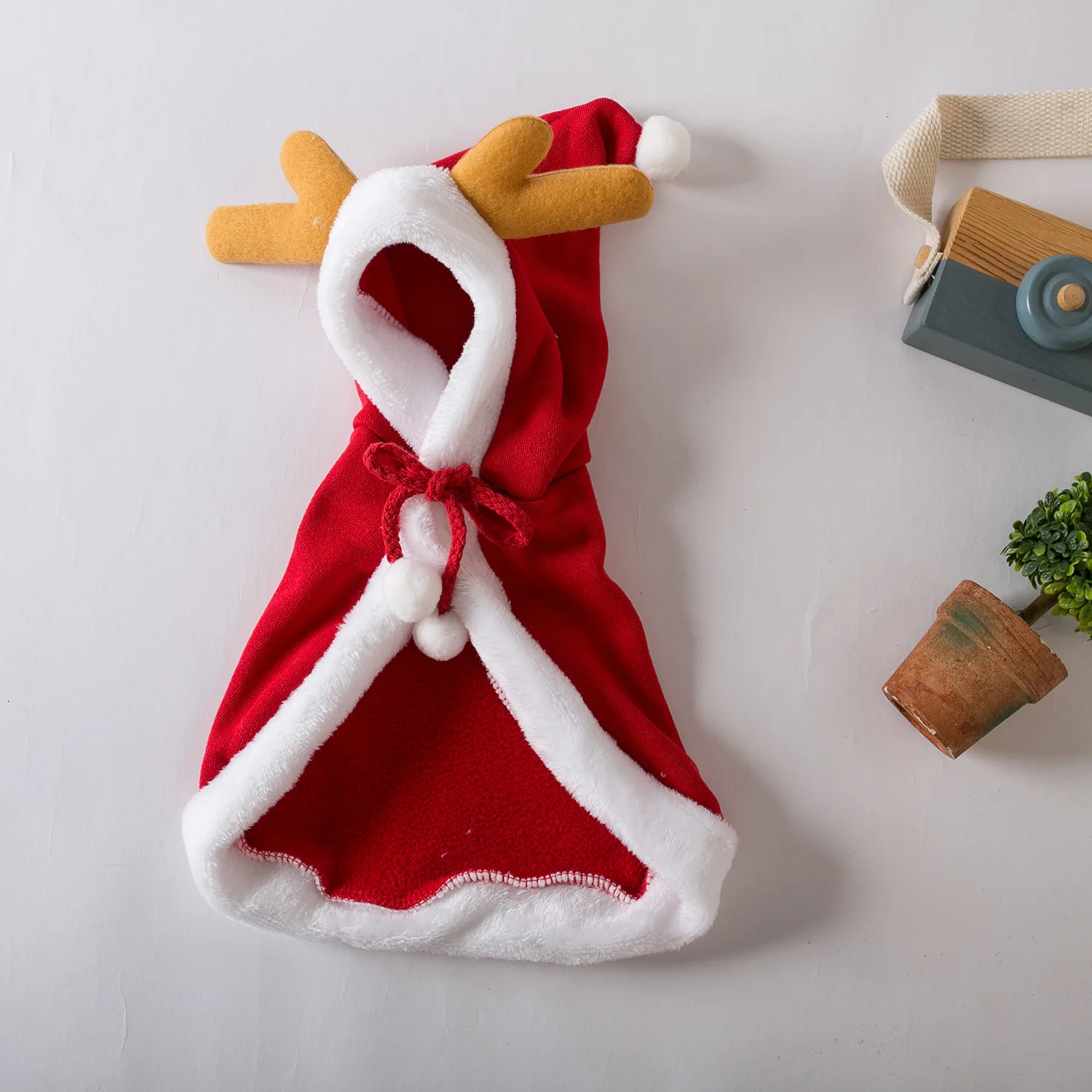 ⭐Christmas Hooded Pet Cape – Cute Festive Cloak for Cats & Dogs - Image 4